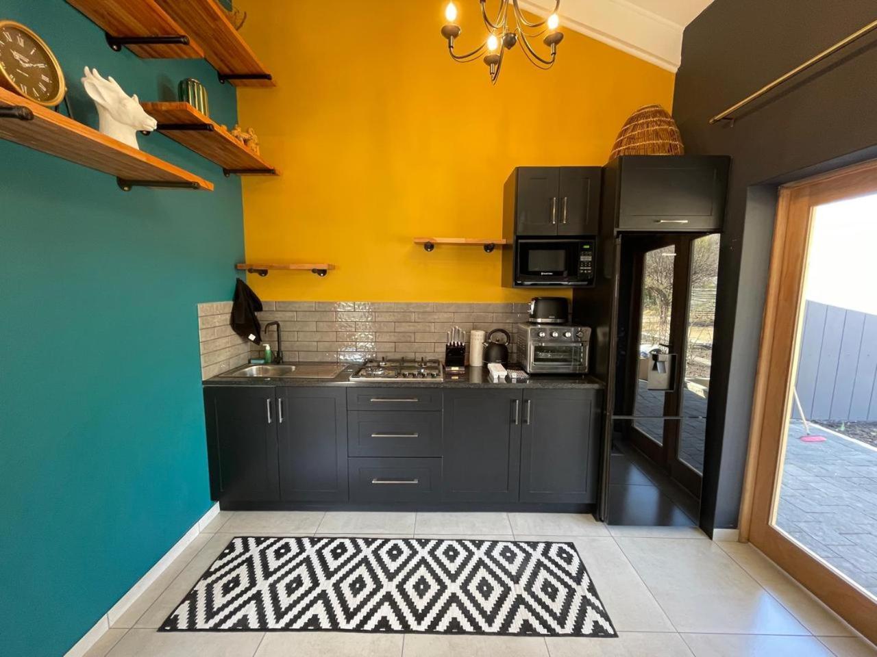 Periwinkle, Grove ,Acorn & Sage Cottages Clarens Pokoj fotografie