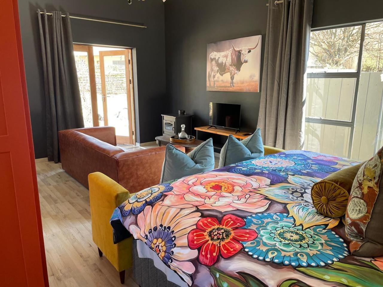 Periwinkle, Grove ,Acorn & Sage Cottages Clarens Pokoj fotografie